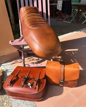 Moto Guzzi V7completo accessori Pelle