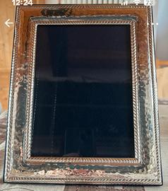 Cornice in argento Acca nuova