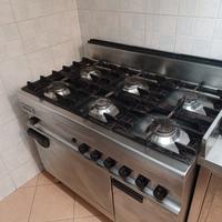 Forno,gas, cappa per strutture alberghiere Zanussi