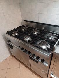 Forno,gas, cappa per strutture alberghiere Zanussi