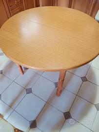 Tavolo rotondo allungabile 