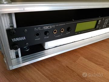 Yamaha MU90R vintage synth 