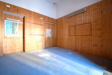 Circolo storico con cortile interno