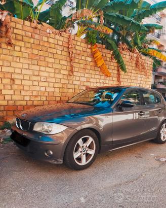 BMW Serie 1 - 120 D FUTURA 2006