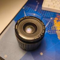 obbietto Canon vintage 35-80 mm per pulizia approf