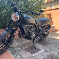 Ducati Scrambler - Full Throttle