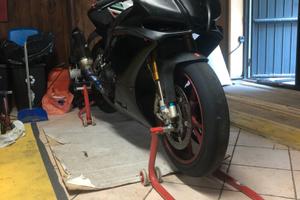 Carene vetro resina rsv4 rf 2016