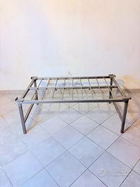 Struttura supporto in acciaio inox
