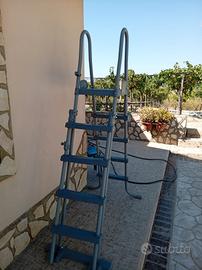 Scaletta per piscina fuori terra 