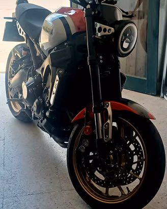 yamaya   xsr  900