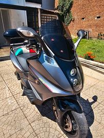Gilera GP800 