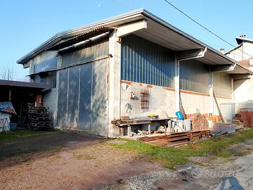 Magazzino 200 mq
