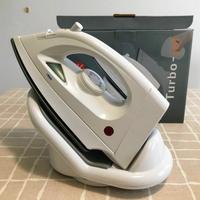 Ferro da stiro cordless, ideale da viaggio