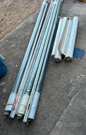 Tende a rullo antipioggia e antivento