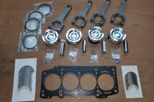 Pistoni e bielle stampati tuning abarth 1.4