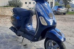 Vespa LX 50 anno 2011