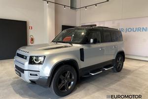 Land Rover Defender 110 3.0d i6 mhev SE awd 250cv