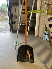 Pala per spalare neve