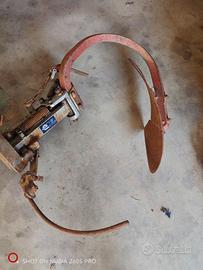 Aratro scalzatore Egretier sinistro 