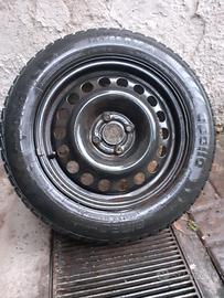 Pneumatici invernali 185/65 R15