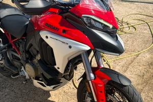 Ducati Multistrada V4 rally - 10000 Km