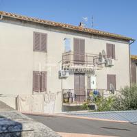 Appartamento con balcone e vista mare