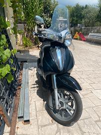 Beverly 250
