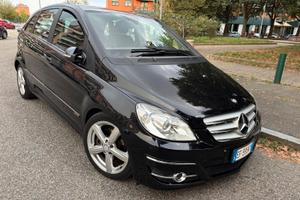 Mercedes Classe B 200 Premium diesel Automatic Nav