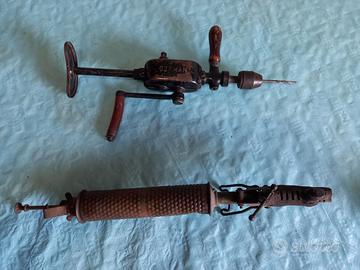 Trapano e cannello a gas