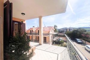 3 LOCALI A MONTESILVANO