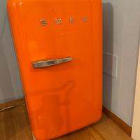 Frigo SMEG arancione