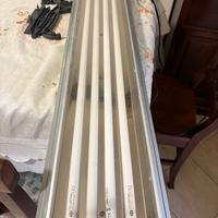 Plafoniera acquari,terrari,altro. HFL 1000 4x39w