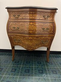 Cassettone bombato metà ‘900