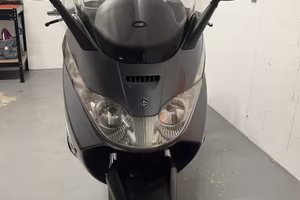 Piaggio X8 250