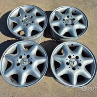 Cerchi In Lega Da 15" Per Mercedes Classe C W203