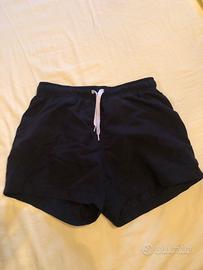 Costume da bagno nero taglia S