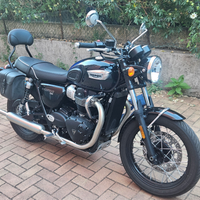Moto triunph