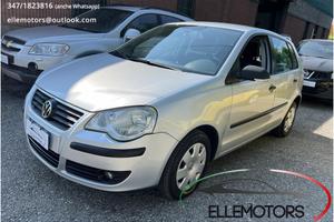 Volkswagen Polo IV 2005 VOLKSWAGEN POLO 1.2 64 CV