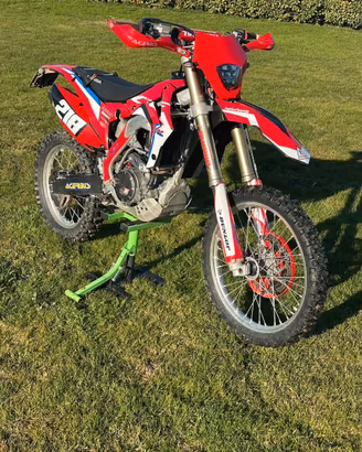 HONDA CRF 250R 2016 – IMMATRICOLATA – 166 ORE MOTO