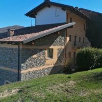 Casa libera su 3 lati