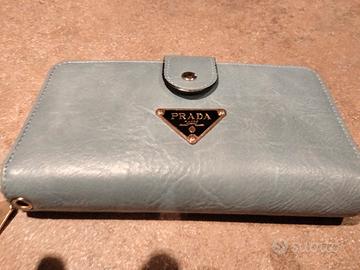 Portafoglio turchese Prada 