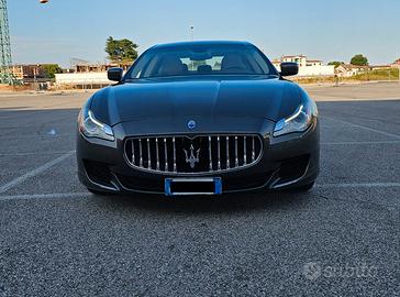Maserati Quattroporte v6