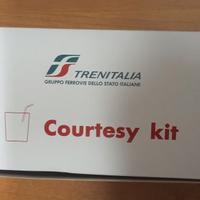 Kit cortesia Trenitalia
