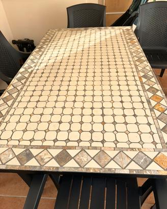 Tavolo in ferro battuto a mosaico + 6 sedie