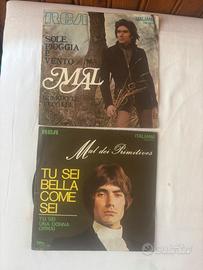 Due dischi in vinile 45 giri dell'artista Mal.