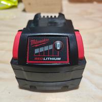 batteria Milwaukee 4ah nuova