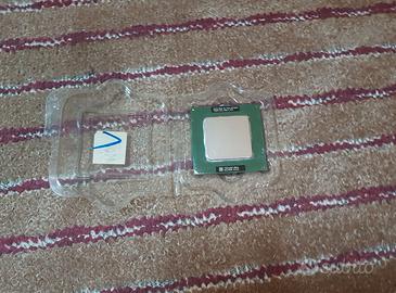 Processore Intel Celeron SL5ZE 1.1GHz Socket 370