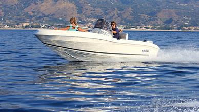 Barca Ranieri nuova OFFERTA CON MOTORE