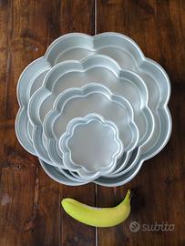 Set di teglie per torta a forma di fiore