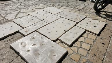 Chianche in pietra antiche